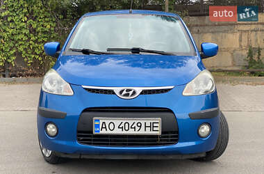 Хэтчбек Hyundai i10 2008 в 