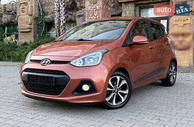 Хэтчбек Hyundai i10 2014 в 