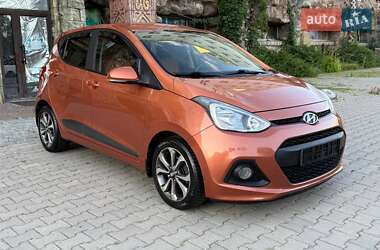 Хэтчбек Hyundai i10 2014 в 