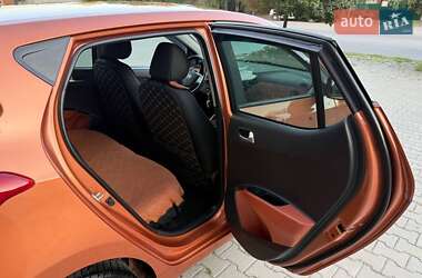 Хэтчбек Hyundai i10 2014 в 