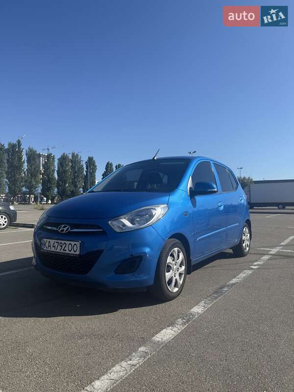 Хетчбек Hyundai i10 2011 в Києві