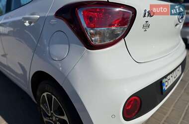 Хетчбек Hyundai i10 2017 в 