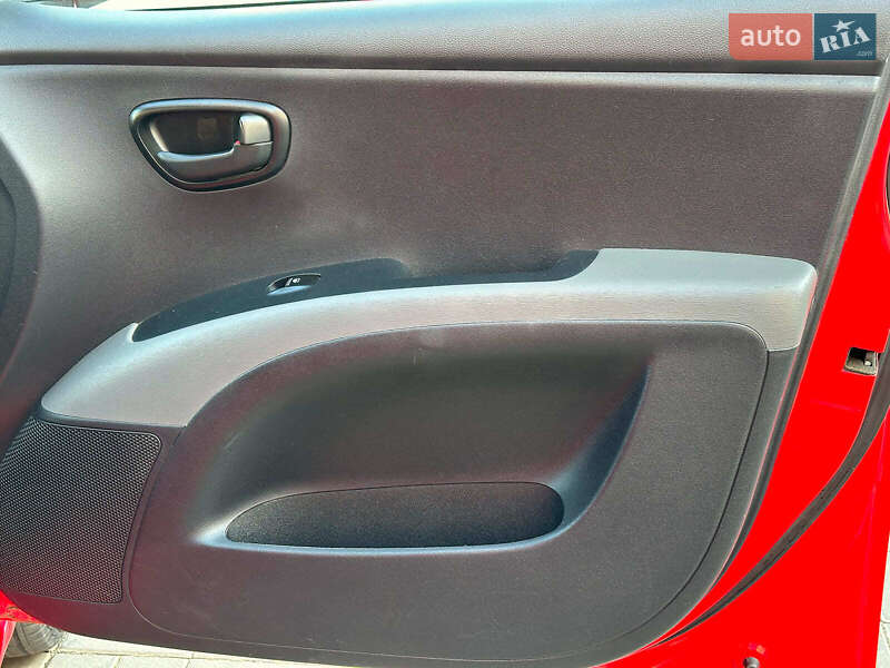 Хэтчбек Hyundai i10 2009 в Одессе фото 18 Хэтчбек Hyundai i10 2009 в Одессе