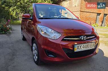Хэтчбек Hyundai i10 2013 в 
