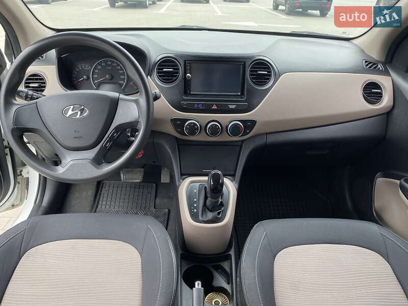 Хэтчбек Hyundai i10 2015 в Броварах