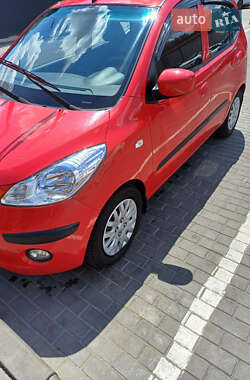 Хэтчбек Hyundai i10 2008 в 