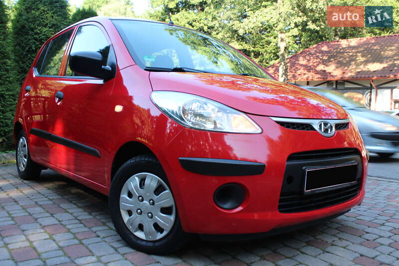 Хэтчбек Hyundai i10 2009 в Трускавце