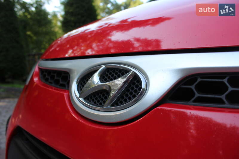 Хэтчбек Hyundai i10 2009 в Трускавце