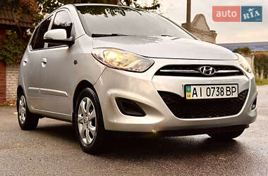 Хэтчбек Hyundai i10 2011 в 