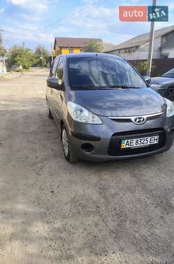 Хэтчбек Hyundai i10 2008 в 