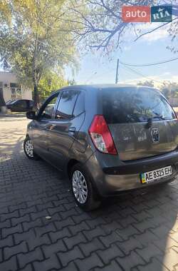 Хэтчбек Hyundai i10 2008 в 