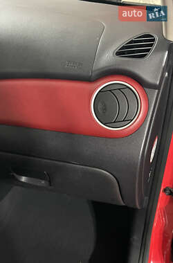 Хэтчбек Hyundai i10 2008 в 