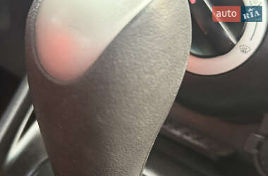 Хэтчбек Hyundai i10 2008 в 