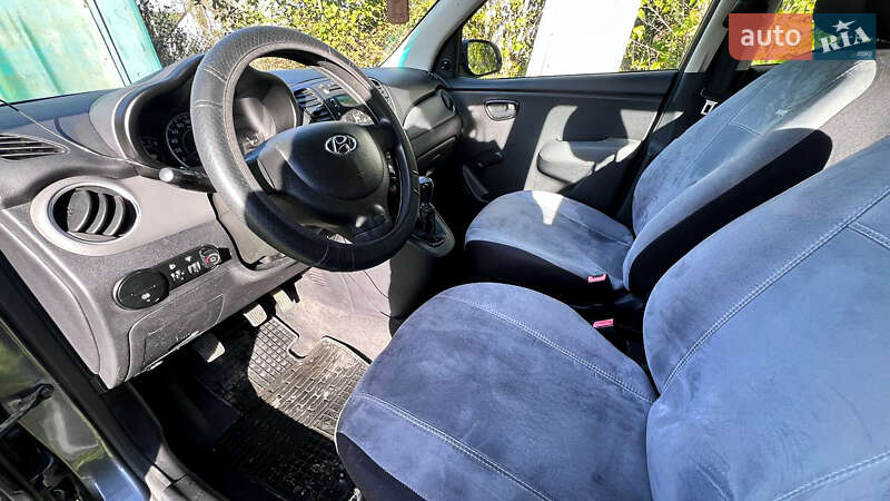 Хетчбек Hyundai i10 2010 в Львові