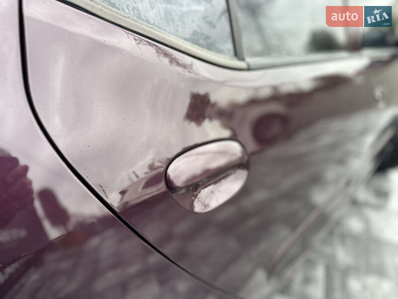 Хэтчбек Hyundai i10 2012 в Виннице
