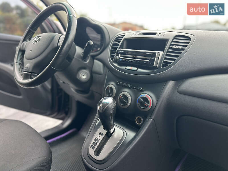 Хэтчбек Hyundai i10 2012 в Виннице