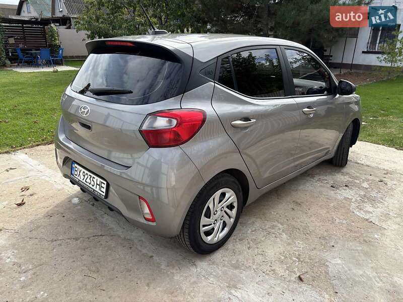 Хетчбек Hyundai i10 2022 в Очакові фото 5 Хетчбек Hyundai i10 2022 в Очакові