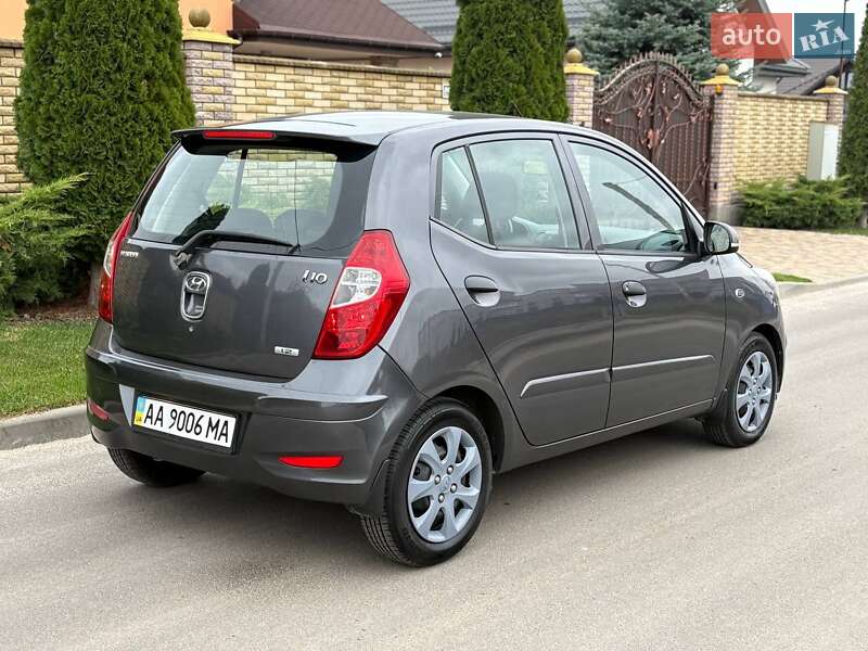 Хетчбек Hyundai i10 2012 в Києві
