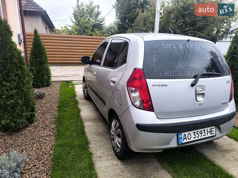 Хэтчбек Hyundai i10 2008 в Берегово фото 4 Хэтчбек Hyundai i10 2008 в Берегово
