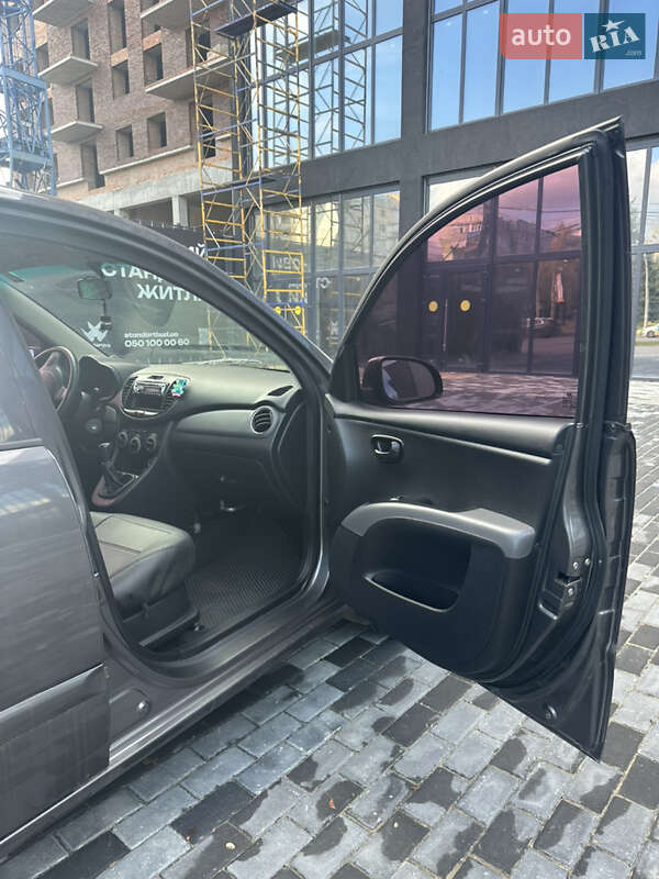 Хэтчбек Hyundai i10 2013 в Полтаве фото 19 Хэтчбек Hyundai i10 2013 в Полтаве