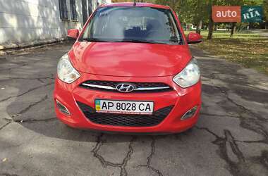 Хэтчбек Hyundai i10 2011 в  фото 7 Хэтчбек Hyundai i10 2011 в