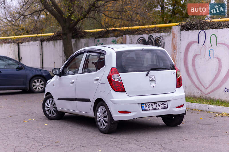 Хетчбек Hyundai i10 2013 в Кременчуці фото 4 Хетчбек Hyundai i10 2013 в Кременчуці