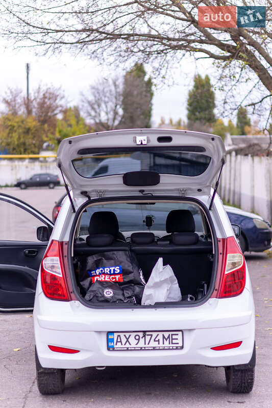 Хетчбек Hyundai i10 2013 в Кременчуці фото 16 Хетчбек Hyundai i10 2013 в Кременчуці