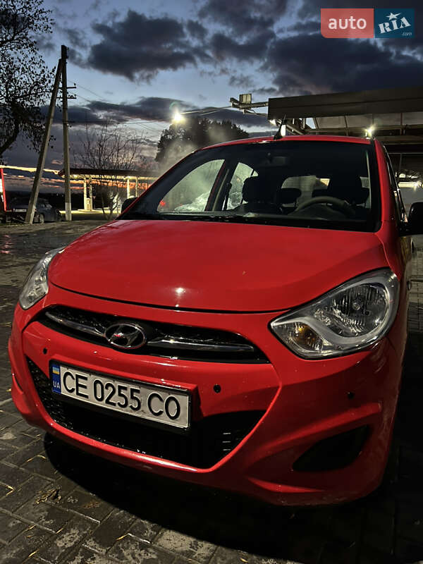 Хетчбек Hyundai i10 2012 в Чернівцях фото 2 Хетчбек Hyundai i10 2012 в Чернівцях