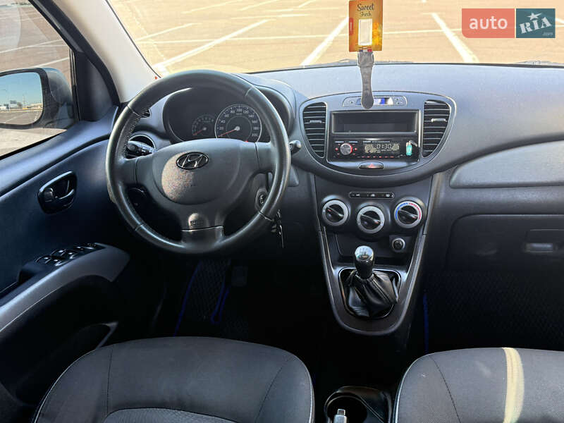 Хетчбек Hyundai i10 2011 в Одесі фото 6 Хетчбек Hyundai i10 2011 в Одесі