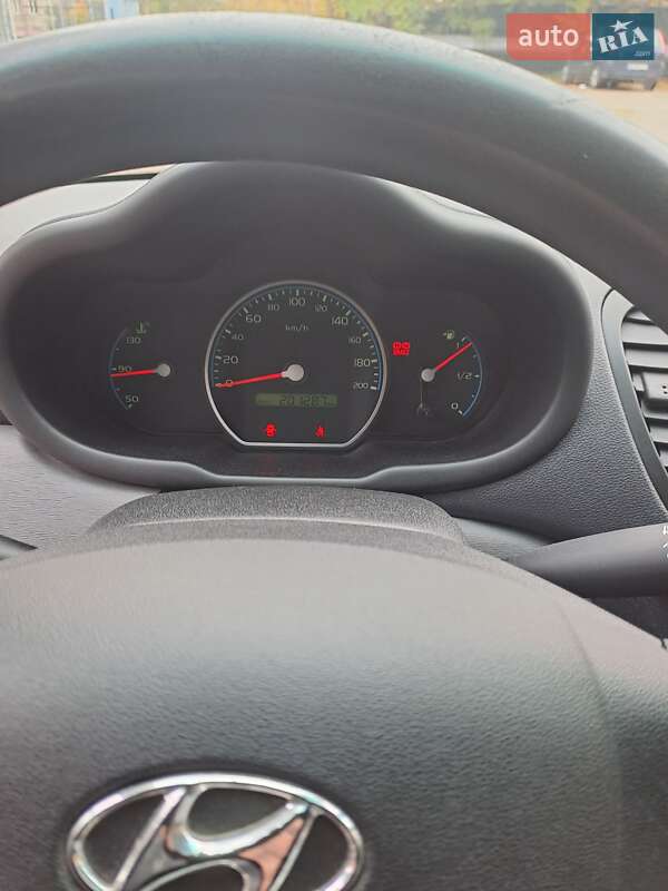 Хетчбек Hyundai i10 2008 в Рівному фото 15 Хетчбек Hyundai i10 2008 в Рівному