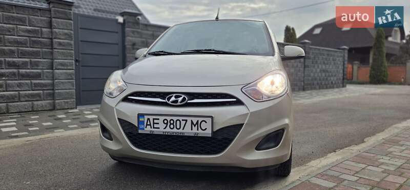 Хэтчбек Hyundai i10 2013 в Кривом Роге фото 8 Хэтчбек Hyundai i10 2013 в Кривом Роге
