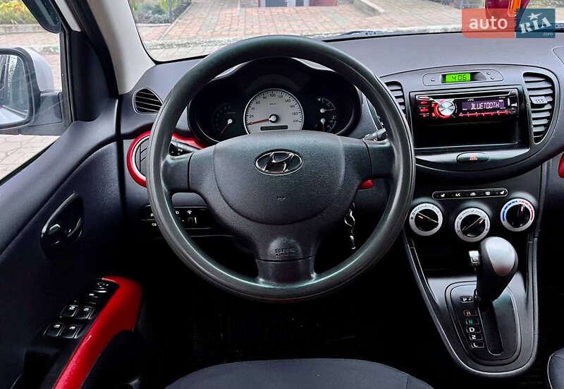 Хетчбек Hyundai i10 2008 в Охтирці