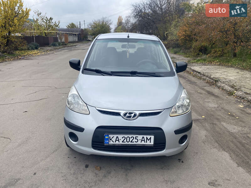 Хетчбек Hyundai i10 2010 в Первомайську фото 5 Хетчбек Hyundai i10 2010 в Первомайську