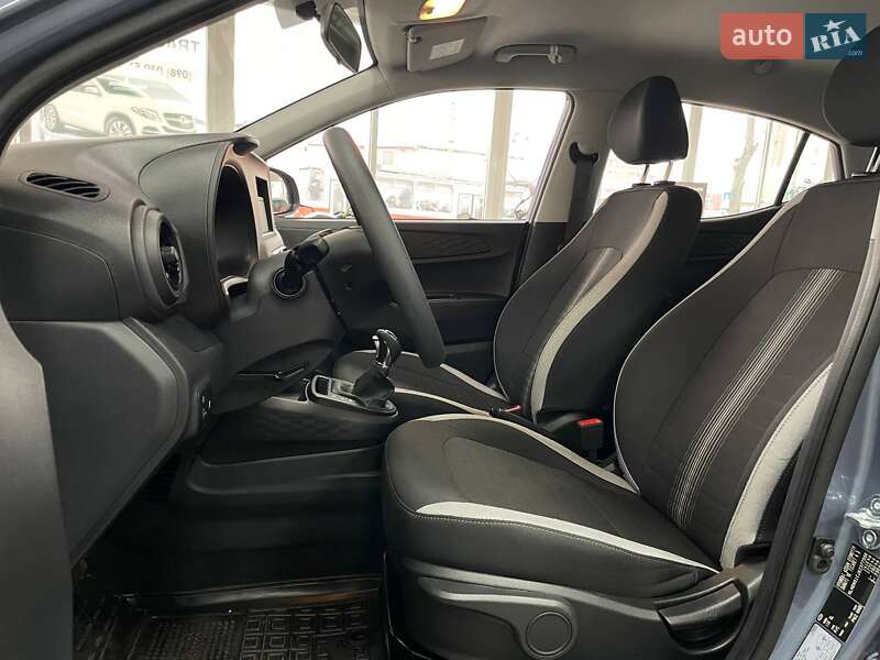 Хетчбек Hyundai i10 2025 в Києві фото 18 Хетчбек Hyundai i10 2025 в Києві