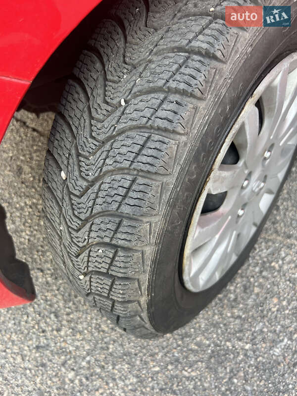 Хетчбек Hyundai i10 2008 в Кропивницькому фото 12 Хетчбек Hyundai i10 2008 в Кропивницькому