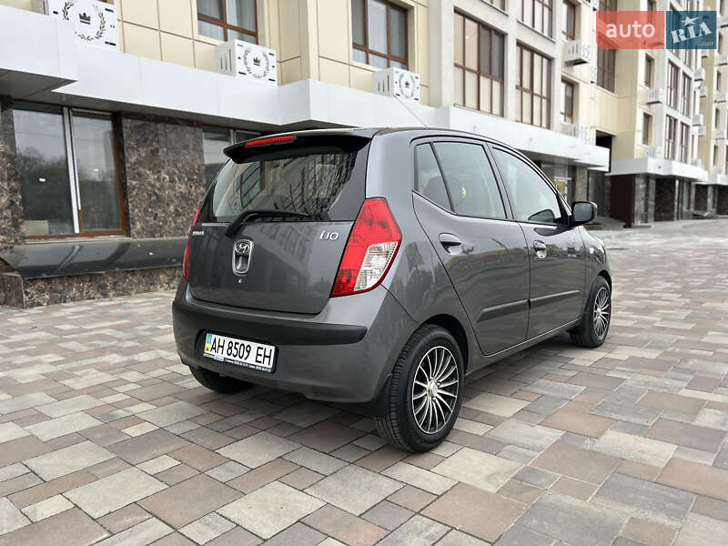 Хэтчбек Hyundai i10 2008 в Черкассах