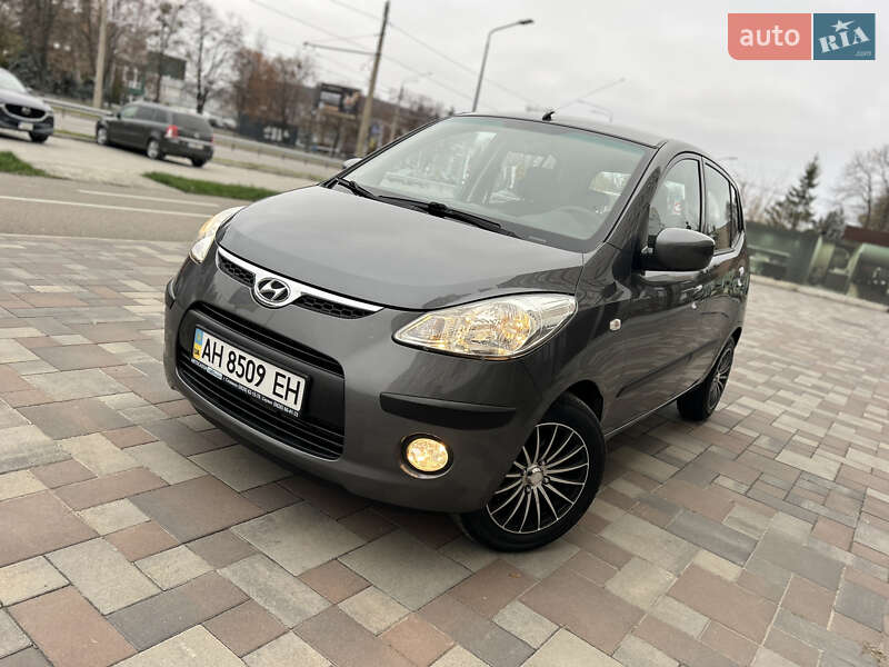Хэтчбек Hyundai i10 2008 в Черкассах