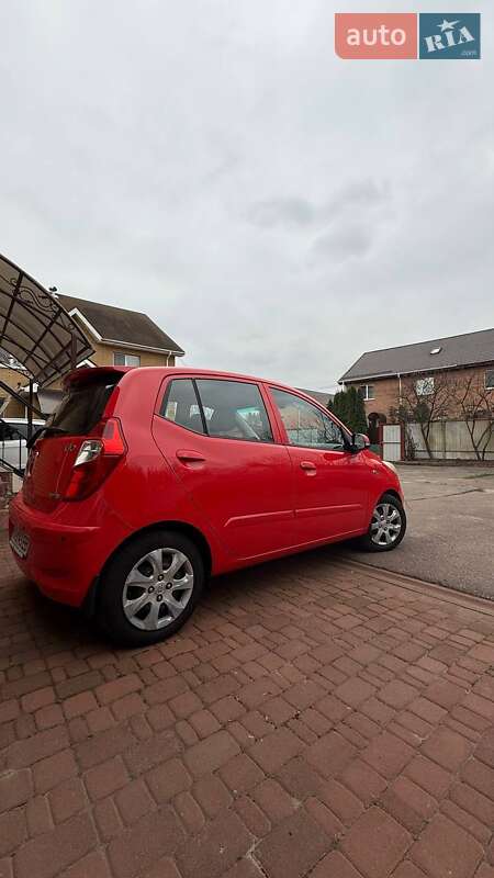 Хэтчбек Hyundai i10 2011 в Киеве фото 3 Хэтчбек Hyundai i10 2011 в Киеве