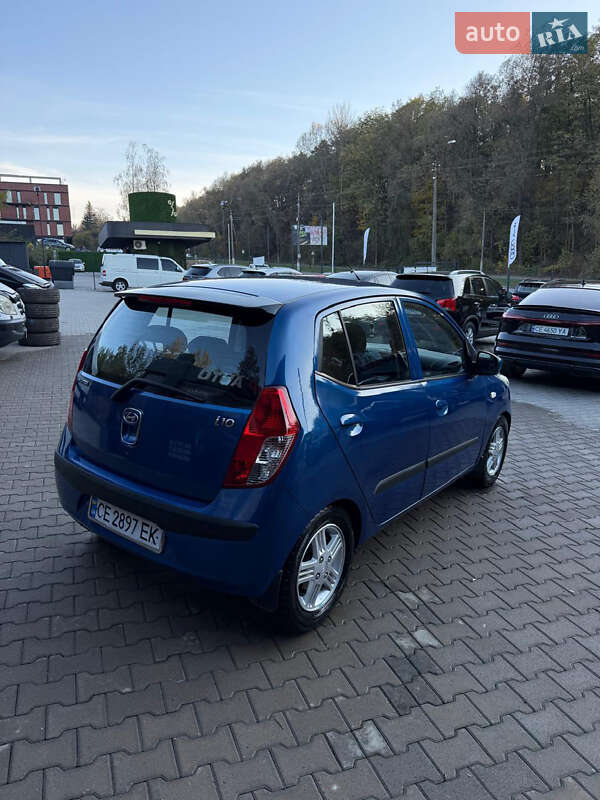 Хетчбек Hyundai i10 2008 в Чернівцях