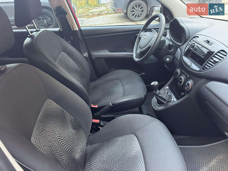 Хетчбек Hyundai i10 2013 в Вінниці фото 16 Хетчбек Hyundai i10 2013 в Вінниці