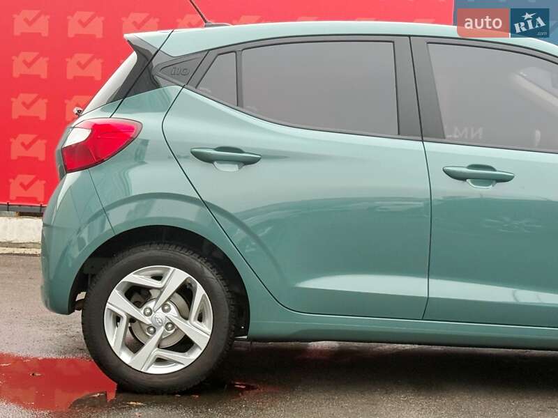 Хетчбек Hyundai i10 2022 в Києві