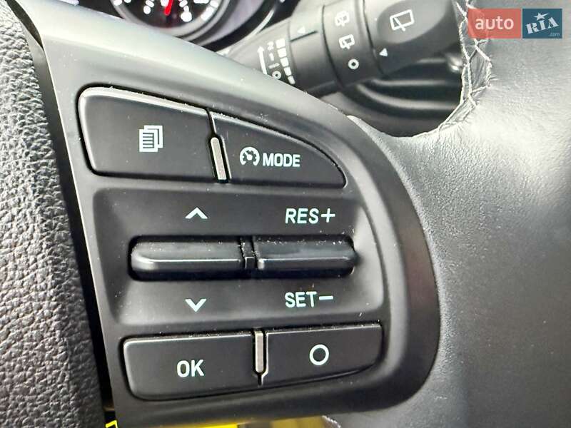 Хетчбек Hyundai i10 2022 в Києві