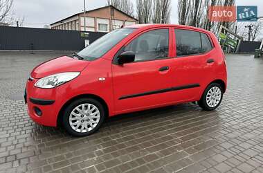 Хэтчбек Hyundai i10 2009 в Кропивницком