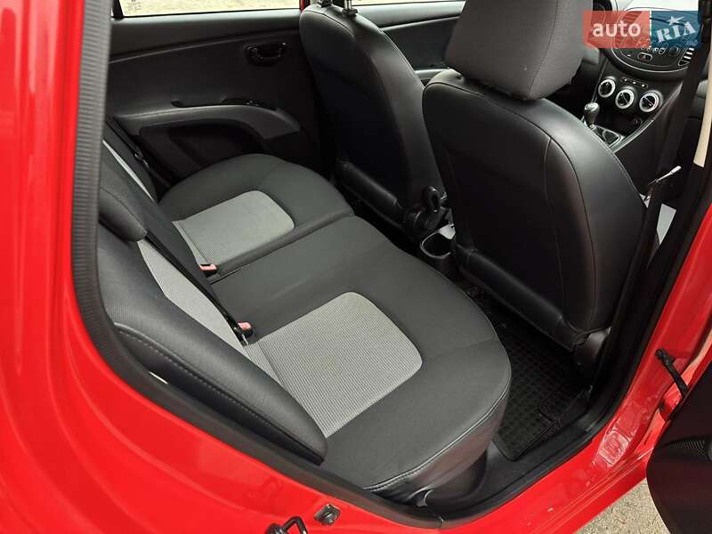 Хетчбек Hyundai i10 2009 в Кропивницькому