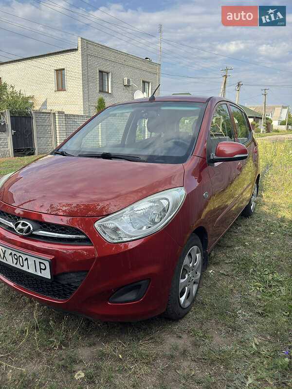 Hyundai i10 2012