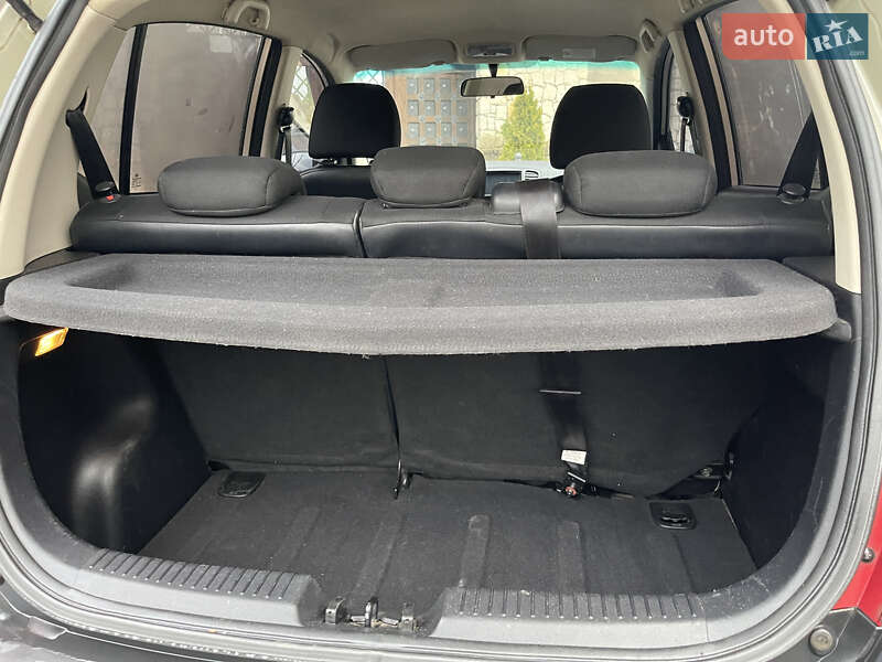 Хетчбек Hyundai i10 2011 в Львові