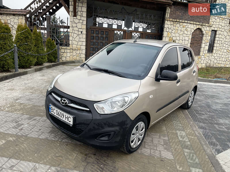 Хетчбек Hyundai i10 2011 в Львові