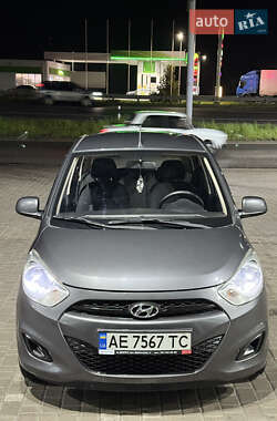 Хетчбек Hyundai i10 2013 в Дніпрі