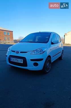 Хетчбек Hyundai i10 2010 в Вільшанці