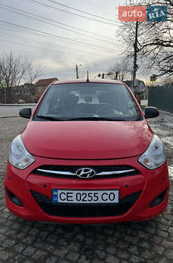 Хетчбек Hyundai i10 2012 в Чернівцях